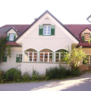 Hirschenhof 2*, Graz Österreich